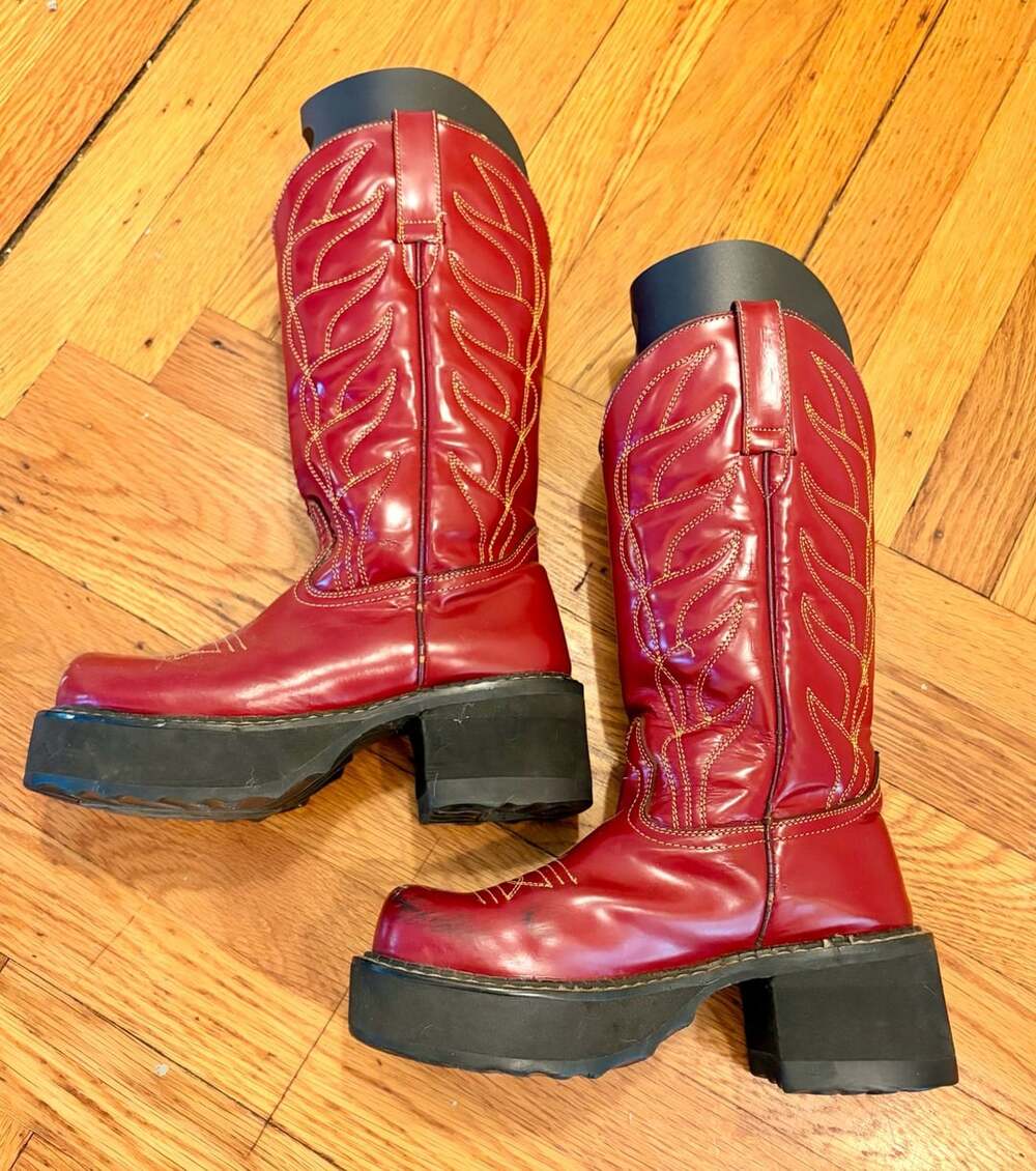 John Fluevog Cowboy Boots Size 7 Red Platform Leather
